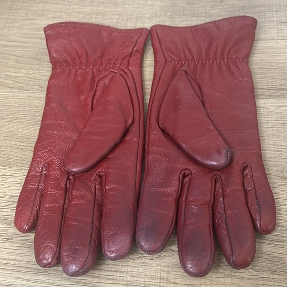FEIQIAOSH WOMENS RED LEATHER GLOVES SZ Medium - Picture 2 of 16